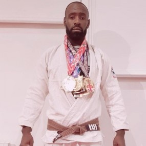 Daniel Lewis